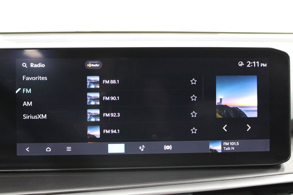 Used 2024 Kia Sorento S image 41