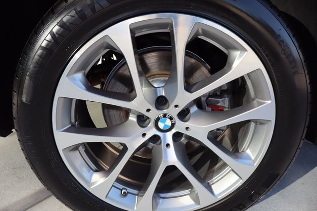 Used 2023 BMW X5 xDrive40i AWD/4WD image 55