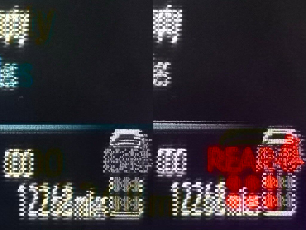 Used 2025 Toyota Sienna XLE image 24