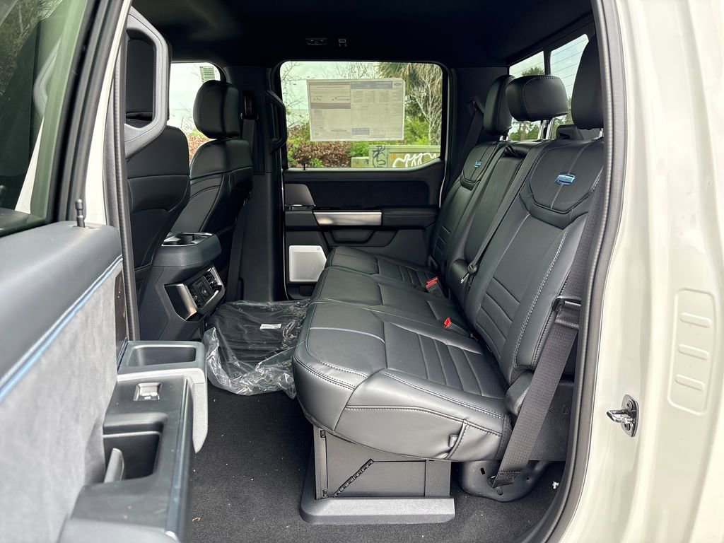 New 2026 Ford F350 Platinum image 32