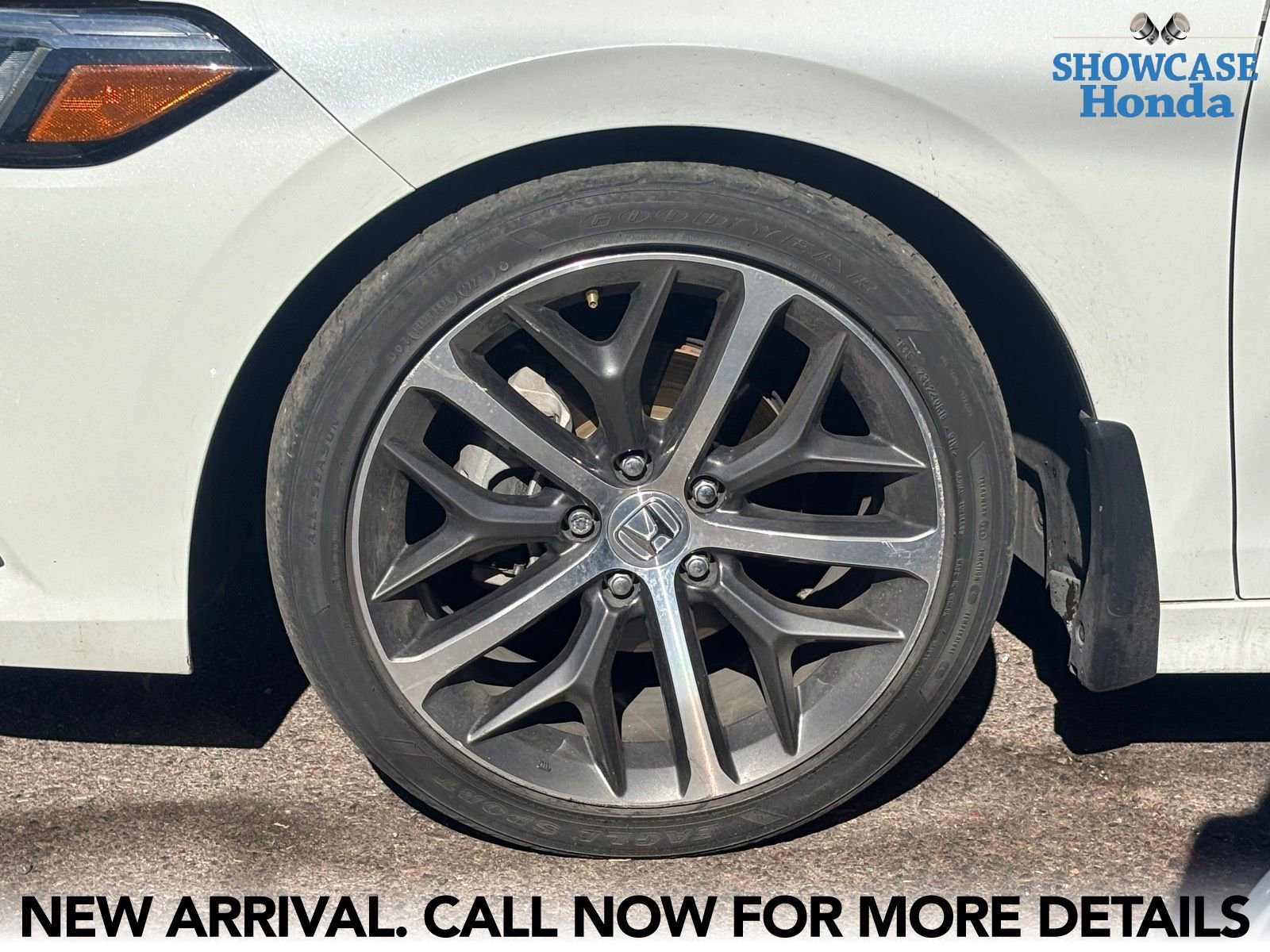 Used 2023 Honda Civic Touring image 7