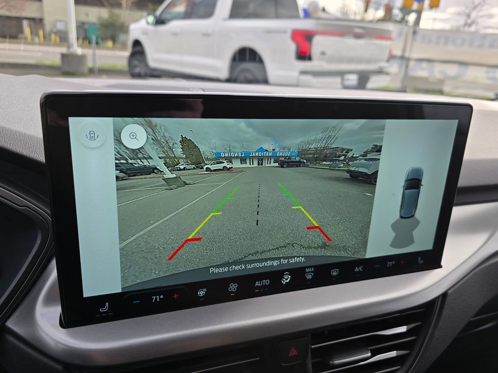 Used 2025 Ford Escape Active w/ Active Premium Tech Pack image 25