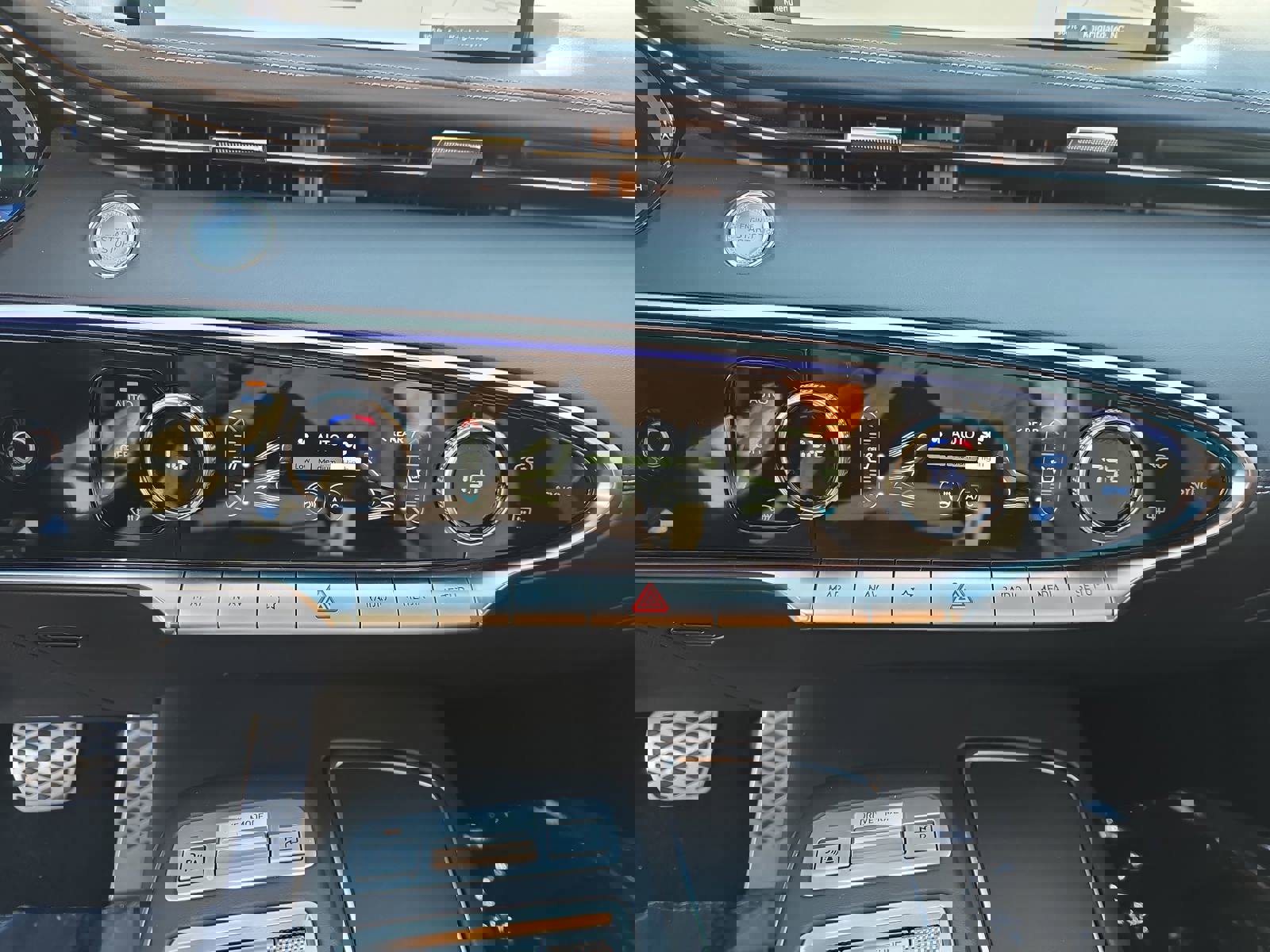 Used 2022 Genesis GV70 3.5T Sport w/ Sport Prestige Package image 23