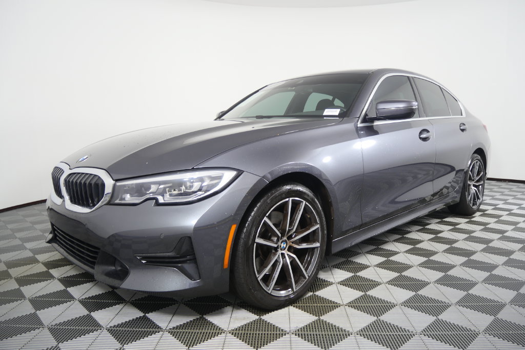 Used 2021 BMW 330i Sedan w/ Convenience Package RWD image 8