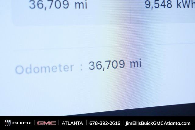 Used 2021 Tesla Model 3 Standard Range Plus image 8