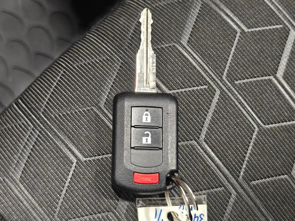 Used 2023 Mitsubishi Outlander Sport ES AWD/4WD image 16