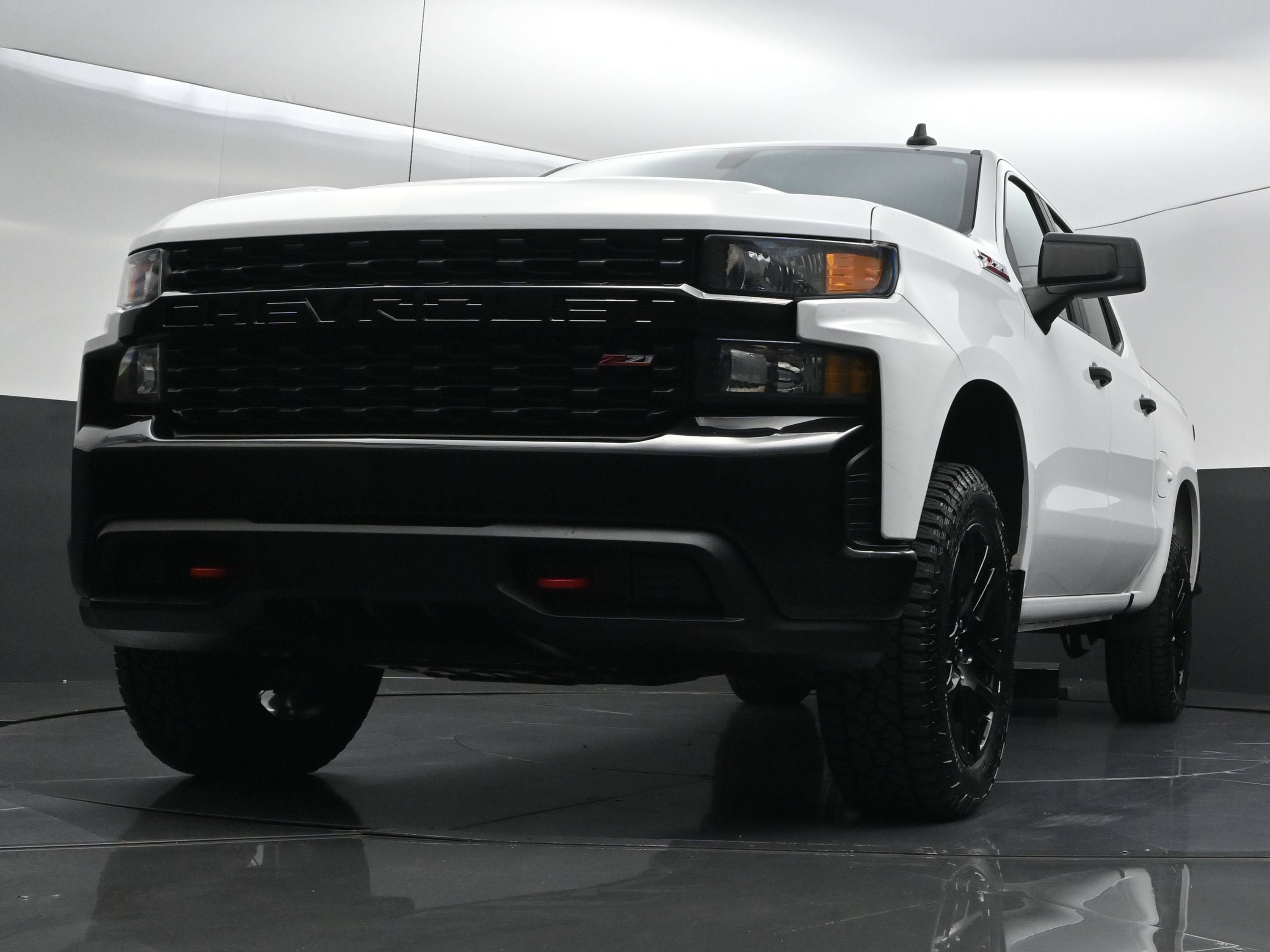 Used 2022 Chevrolet Silverado 1500 Custom Trail Boss w/ LPO, Dark Essentials Package AWD/4WD image 36