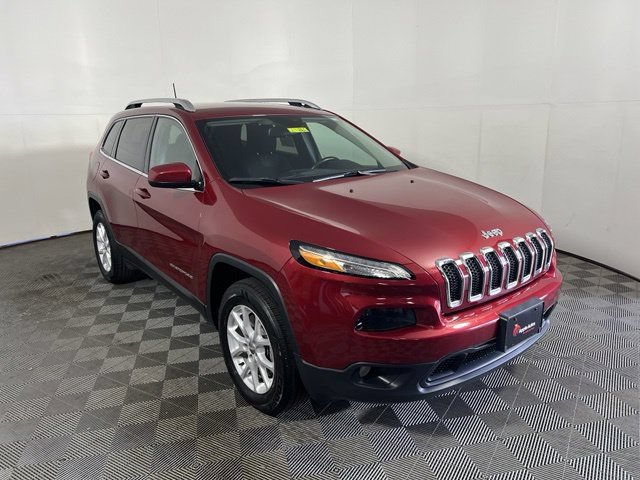 Certified 2017 Jeep Cherokee Latitude w/ Cold Weather Group