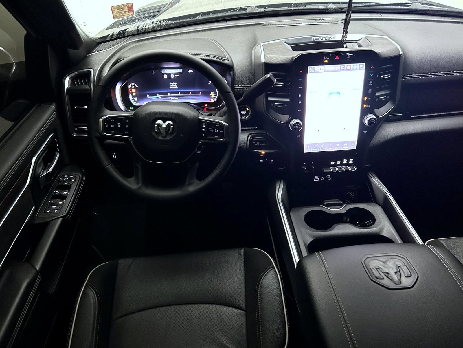Used 2026 RAM 2500 Laramie w/ Night Edition AWD/4WD image 14