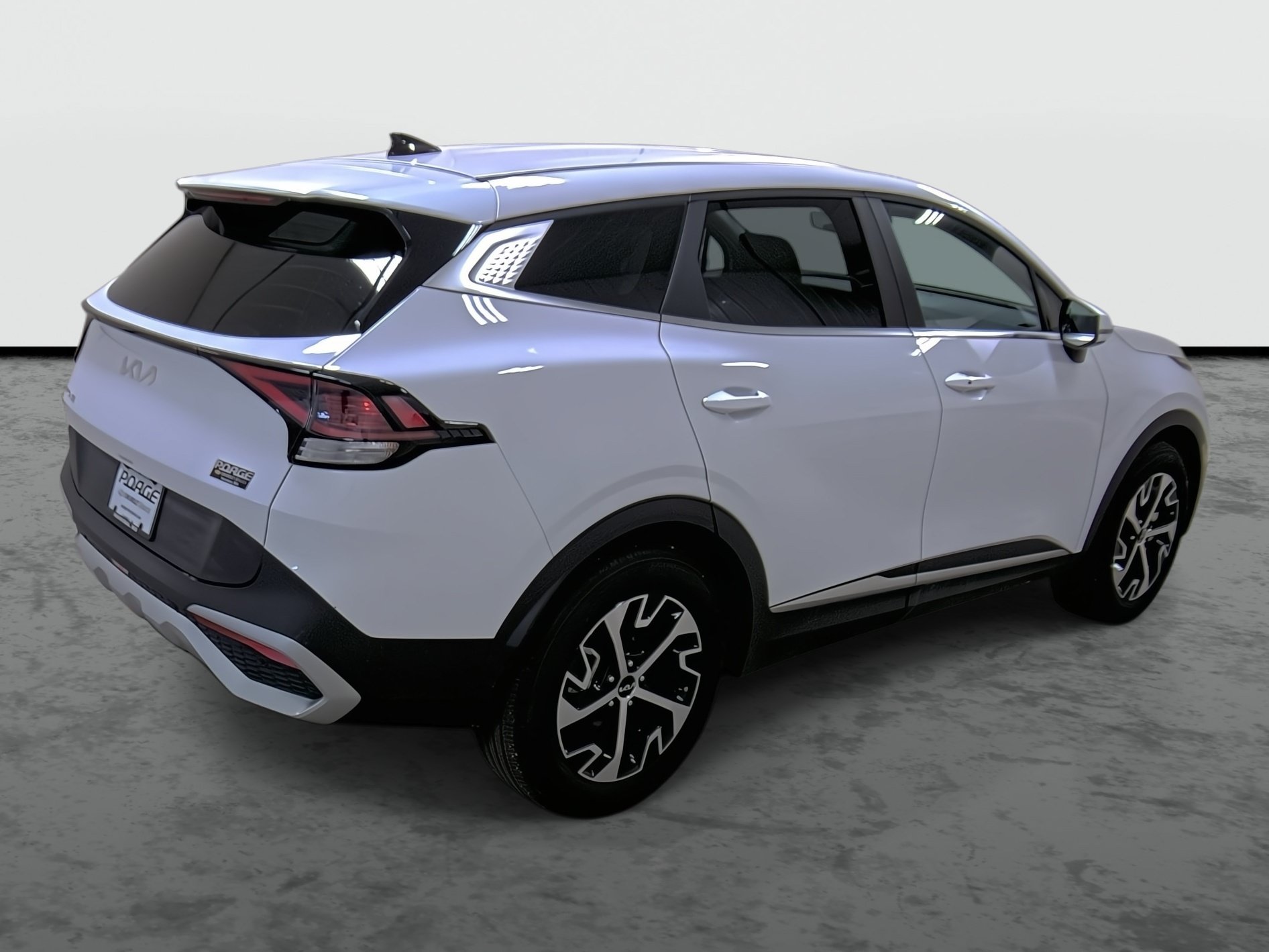 Used 2024 Kia Sportage EX FWD image 4