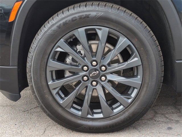 Certified 2023 Chevrolet Traverse RS image 33