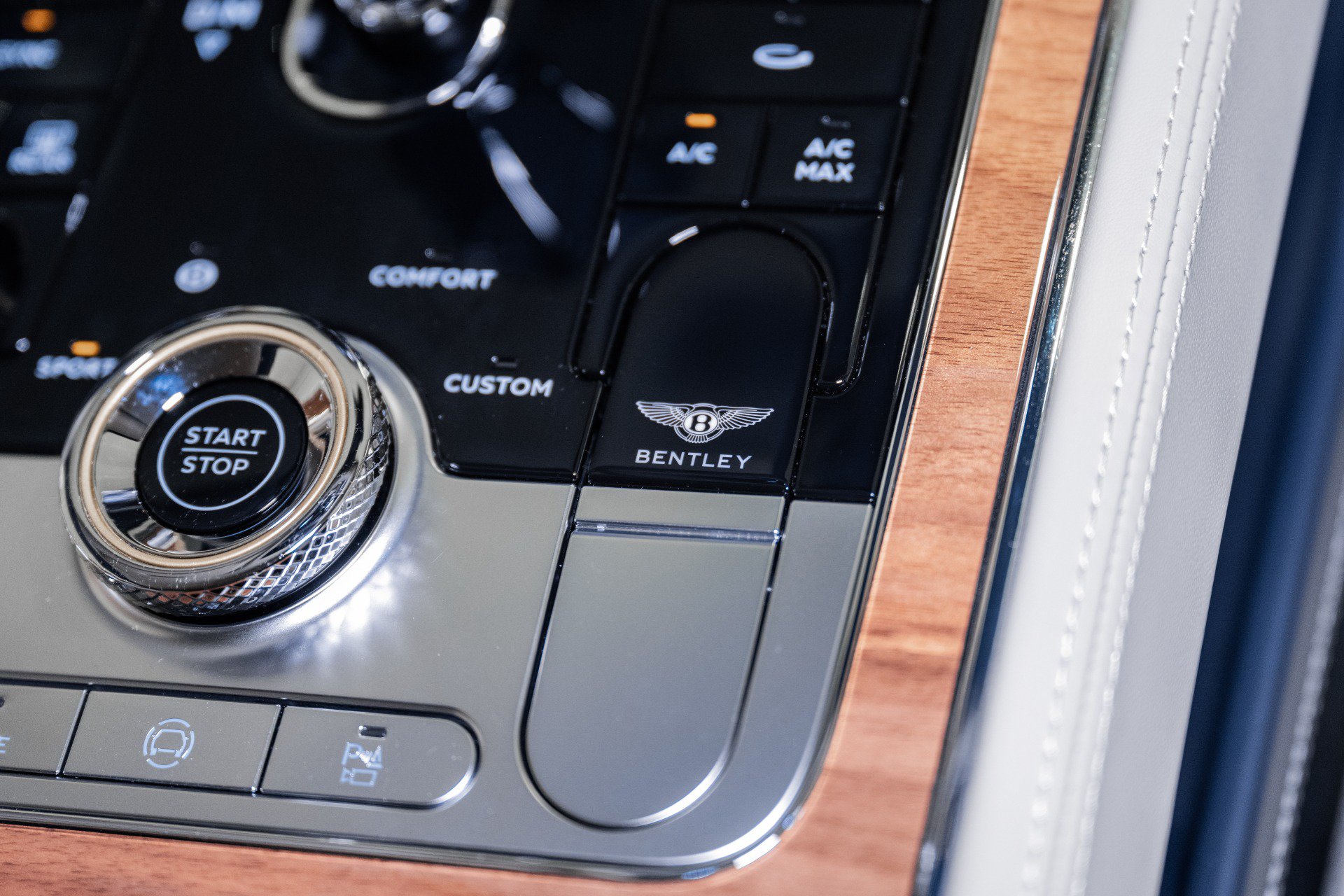 New 2026 Bentley Continental GT AWD/4WD image 40
