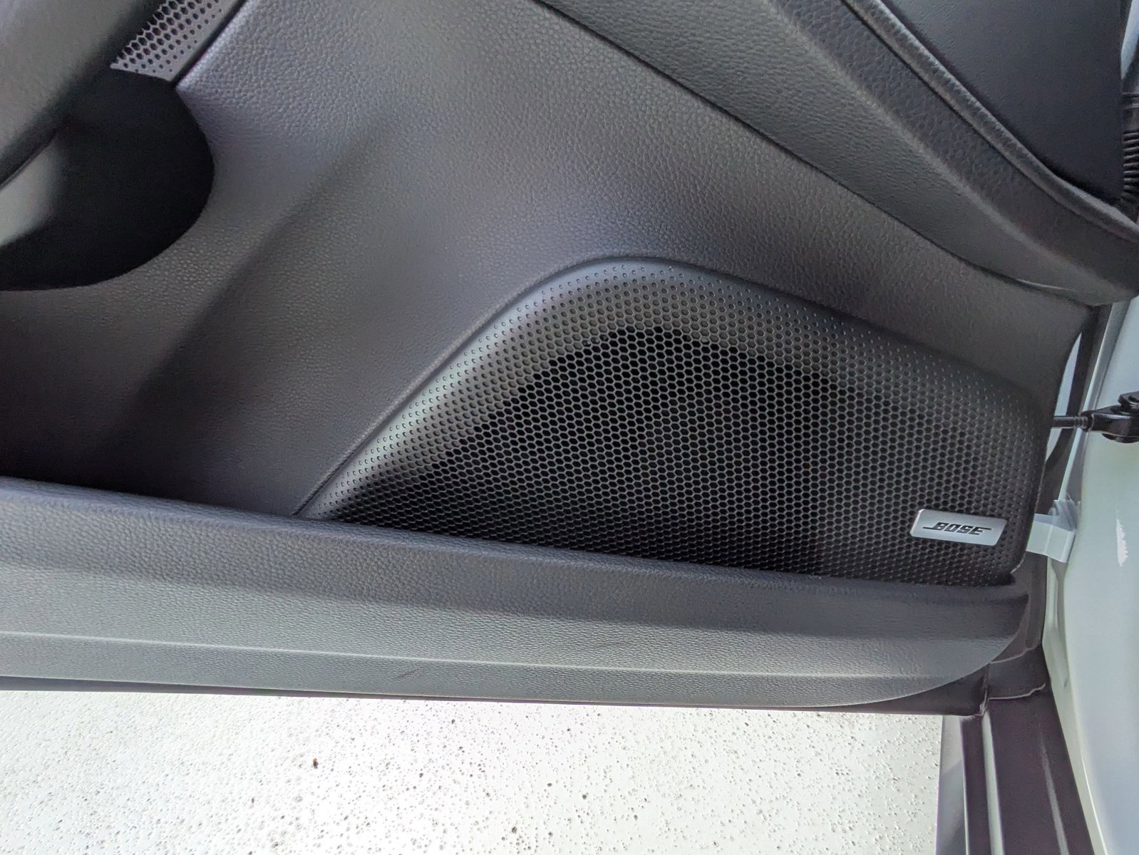 New 2025 Porsche Panamera 4 image 14