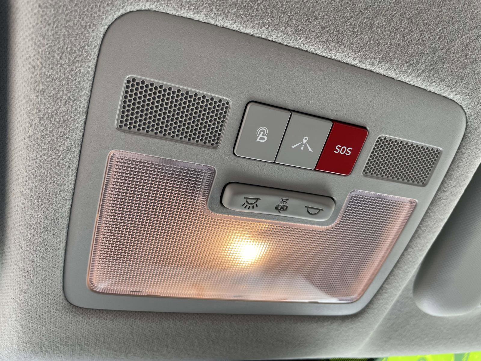 Certified 2025 Hyundai Venue Limited image 16