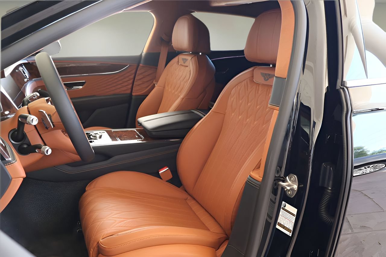 New 2026 Bentley Flying Spur Plug-In Hybrid AWD/4WD image 14