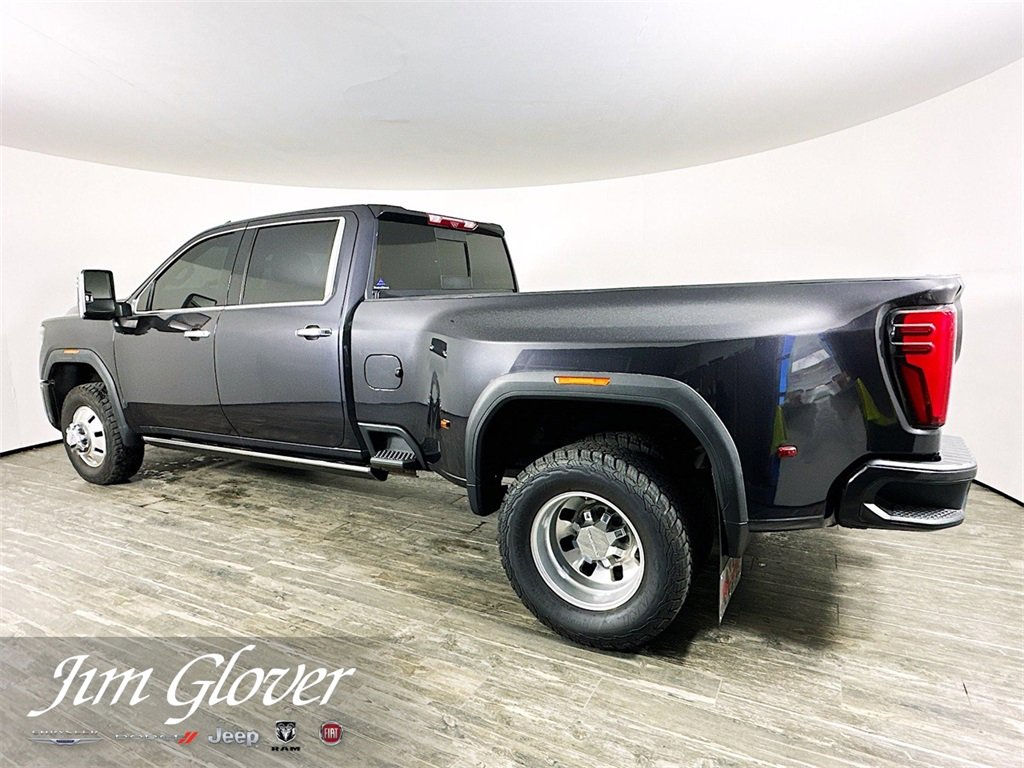 Used 2024 GMC Sierra 3500 Denali Ultimate image 10