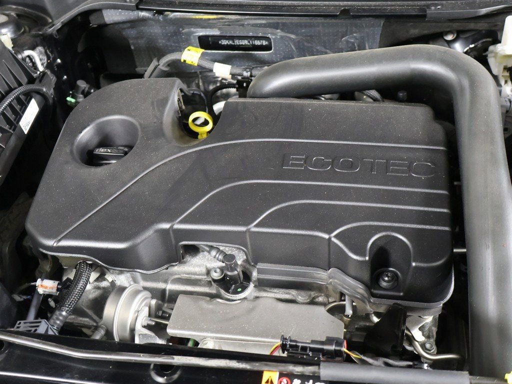 Used 2024 GMC Terrain AT4 w/ Infotainment Package II image 21