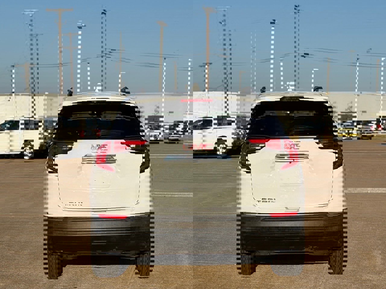 Used 2020 GMC Terrain SLE w/ Driver Convenience Package image 8