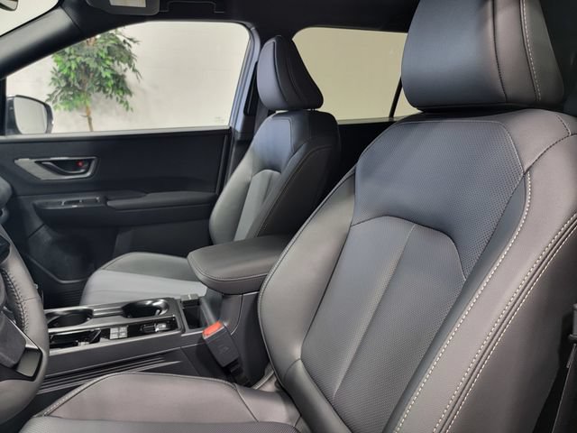 New 2026 Subaru Outback Limited AWD/4WD image 11