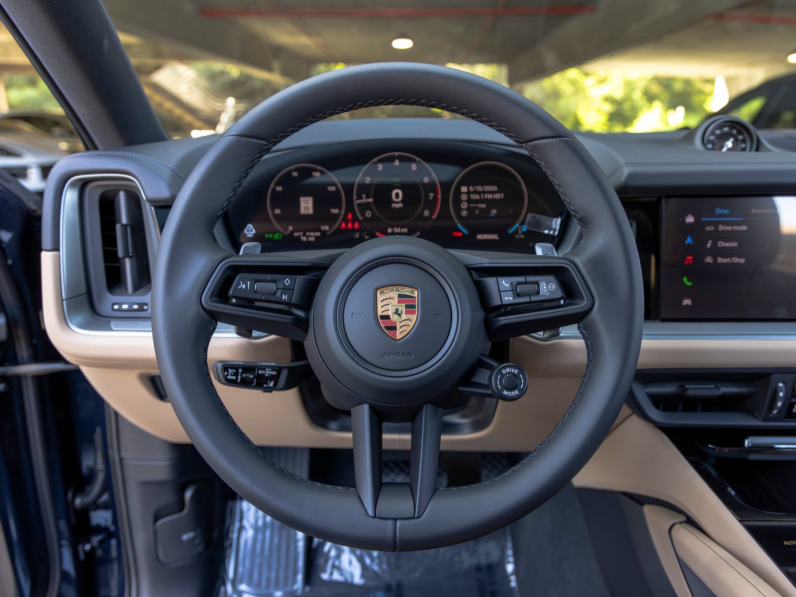 New 2026 Porsche Cayenne Coupe AWD/4WD image 33