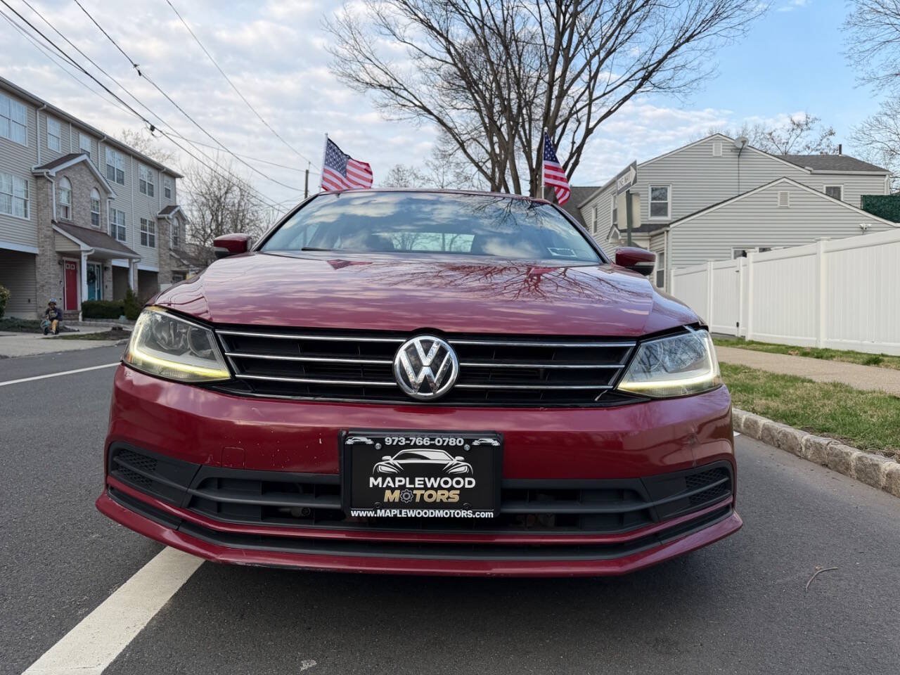 Used 2017 Volkswagen Jetta SE FWD image 3