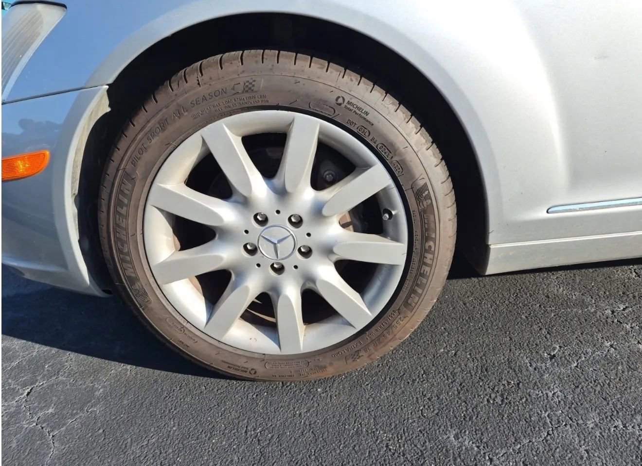 Used 2007 Mercedes-Benz S 550 image 2