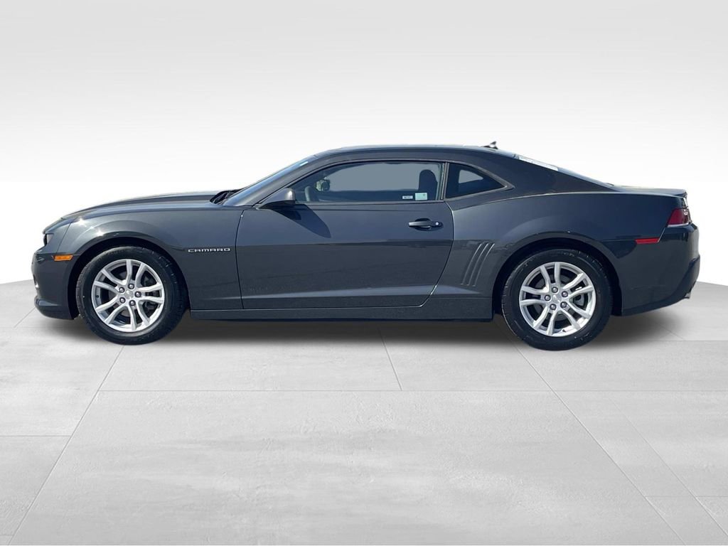 Used 2015 Chevrolet Camaro LS RWD image 7