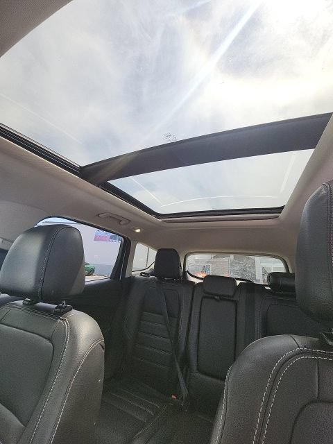 Used 2017 Ford Escape Titanium w/ Equipment Group 301A AWD/4WD image 7