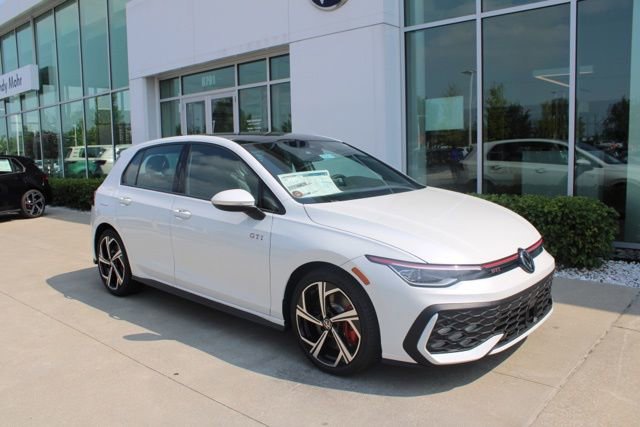 New 2025 Volkswagen GTI SE image 1