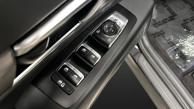 Used 2025 Kia Telluride EX X-Line AWD/4WD image 22