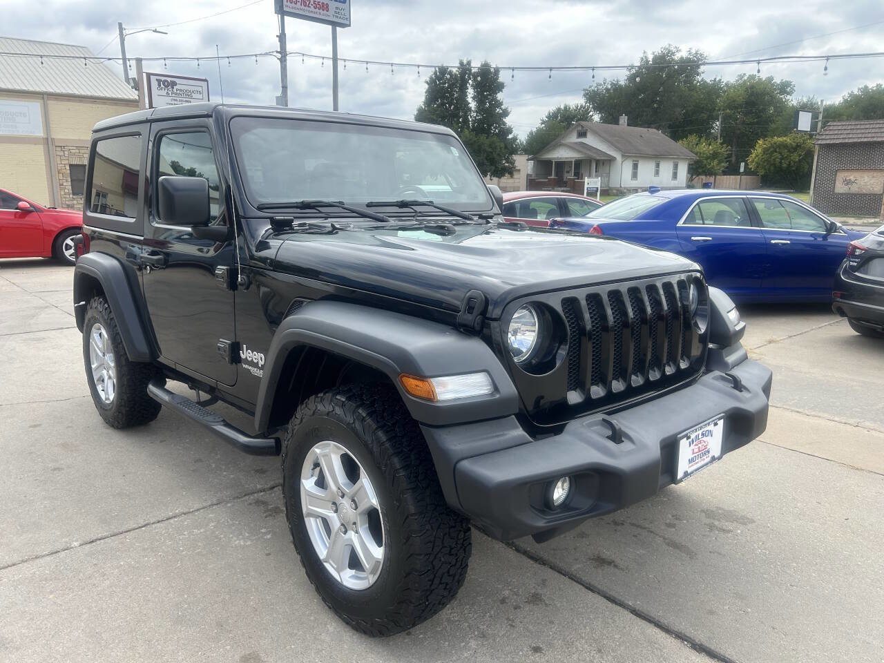 Used 2019 Jeep Wrangler Sport image 4
