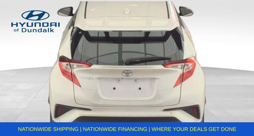 Used 2019 Toyota C-HR XLE image 3