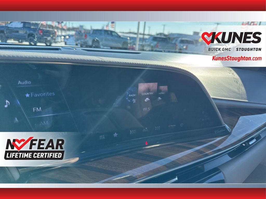 Used 2024 Cadillac Escalade ESV Sport Platinum image 32