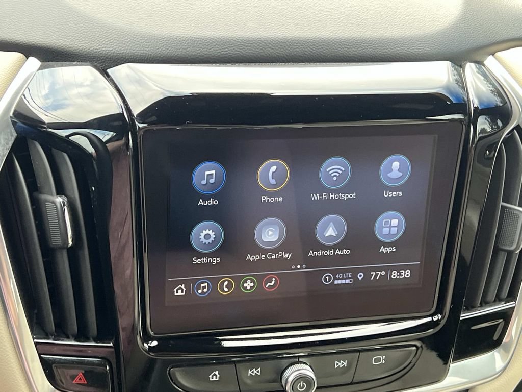 Used 2022 Chevrolet Traverse LT FWD image 18