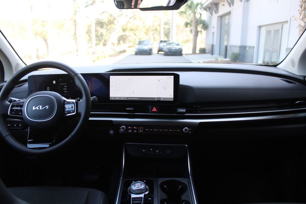 New 2026 Kia Carnival SX w/ SX Dark Edition Package image 31