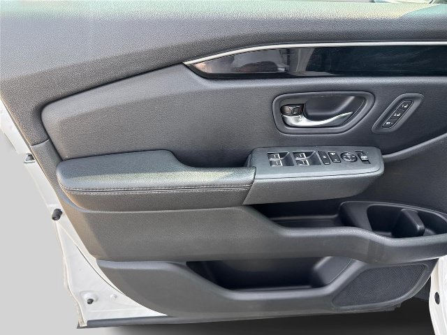 Certified 2024 Honda Pilot EX-L image 18