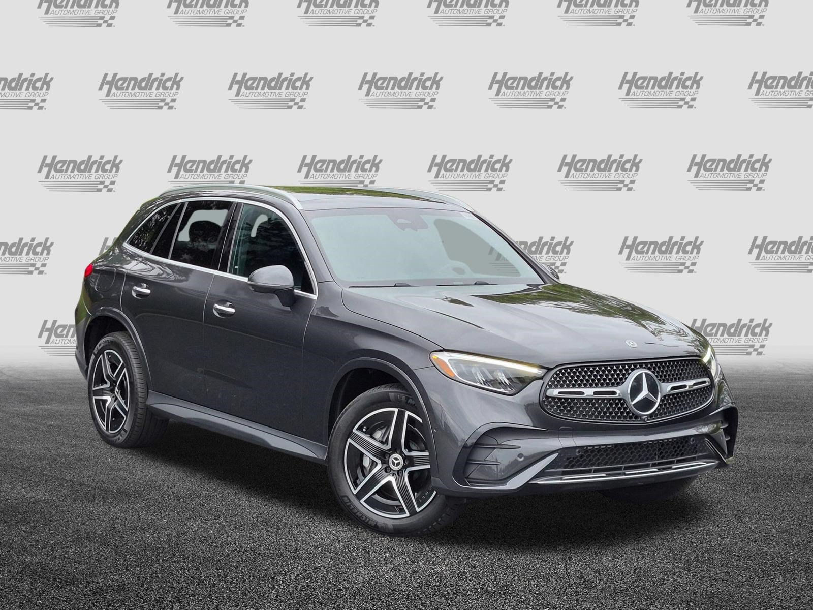 Certified 2025 Mercedes-Benz GLC 300 4MATIC image 2