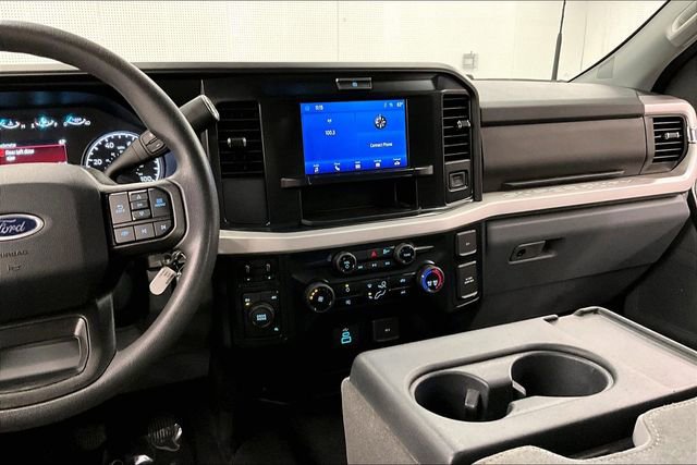 Used 2025 Ford F250 XLT AWD/4WD image 7