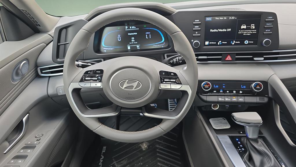 New 2026 Hyundai Elantra Sport FWD image 6