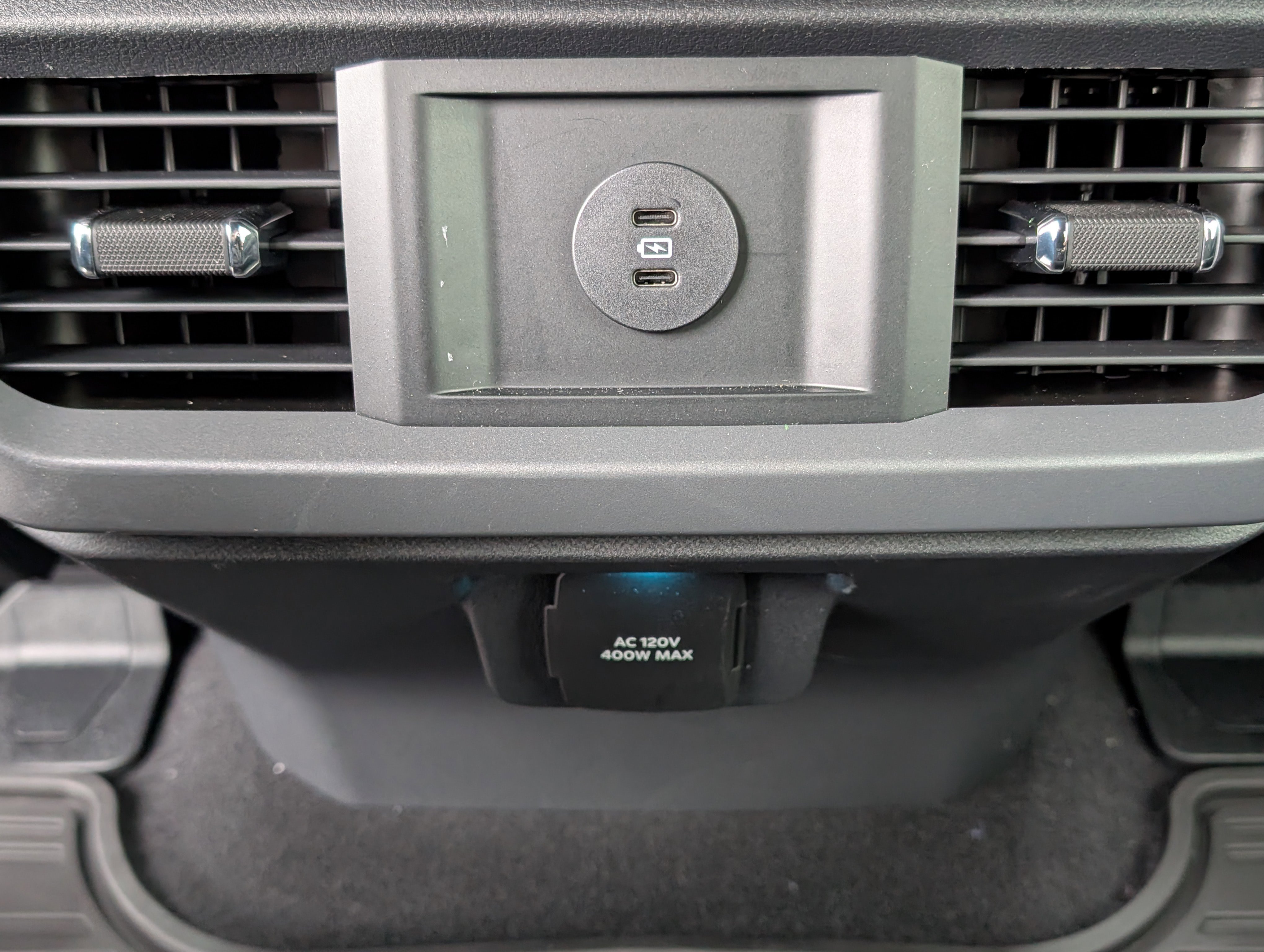 New 2025 Ford F150 XLT w/ Equipment Group 302A MID image 12