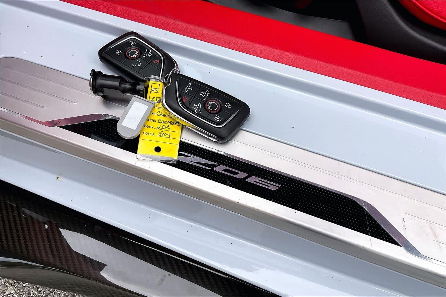 Used 2024 Chevrolet Corvette Z06 RWD image 15