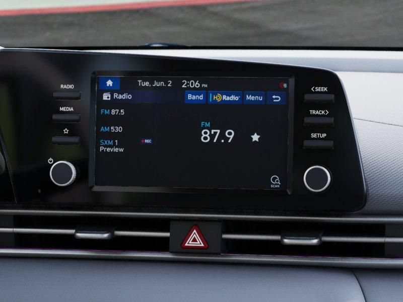 New 2026 Hyundai Elantra SE FWD image 13