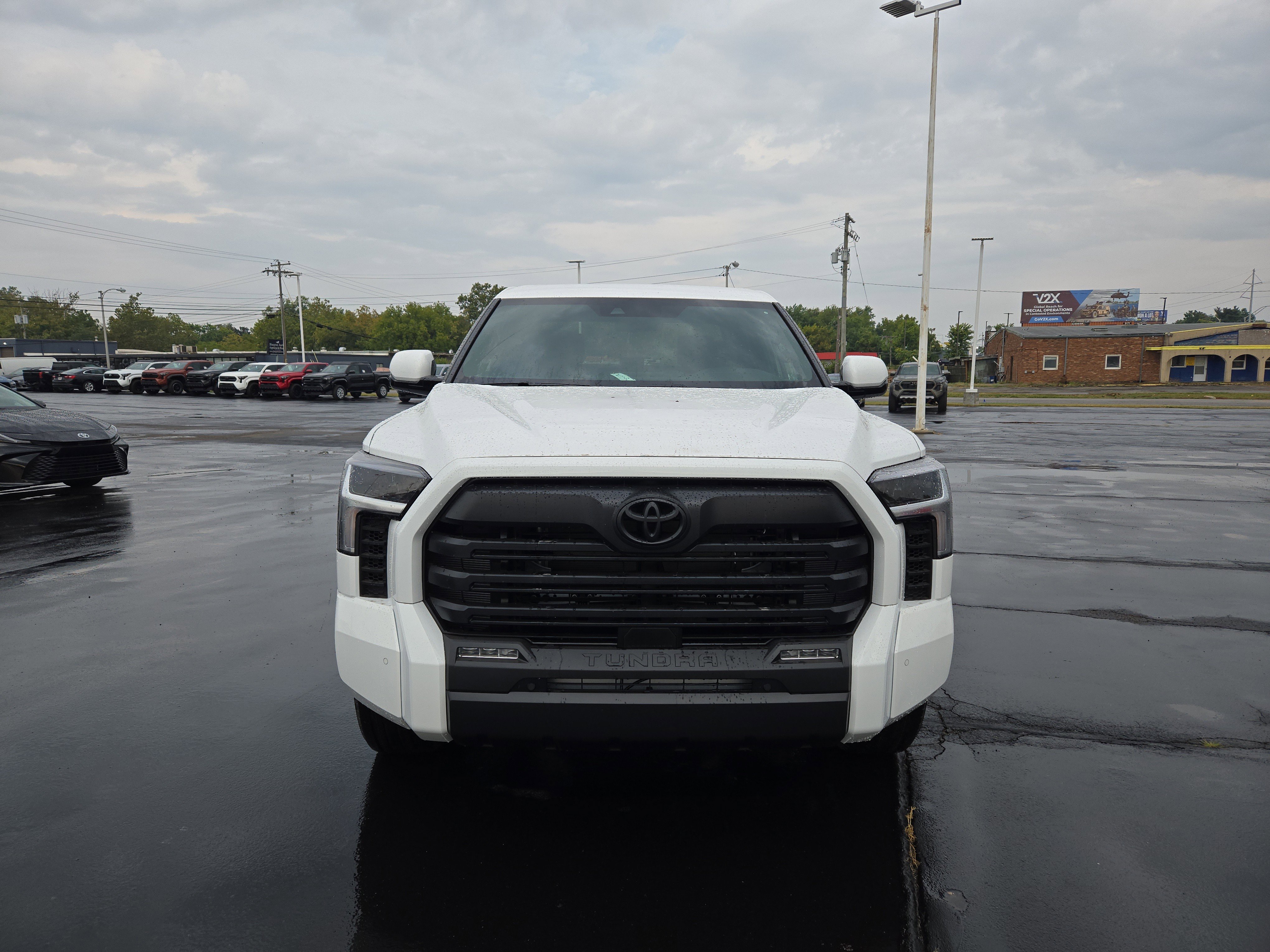 New 2026 Toyota Tundra SR5 image 2