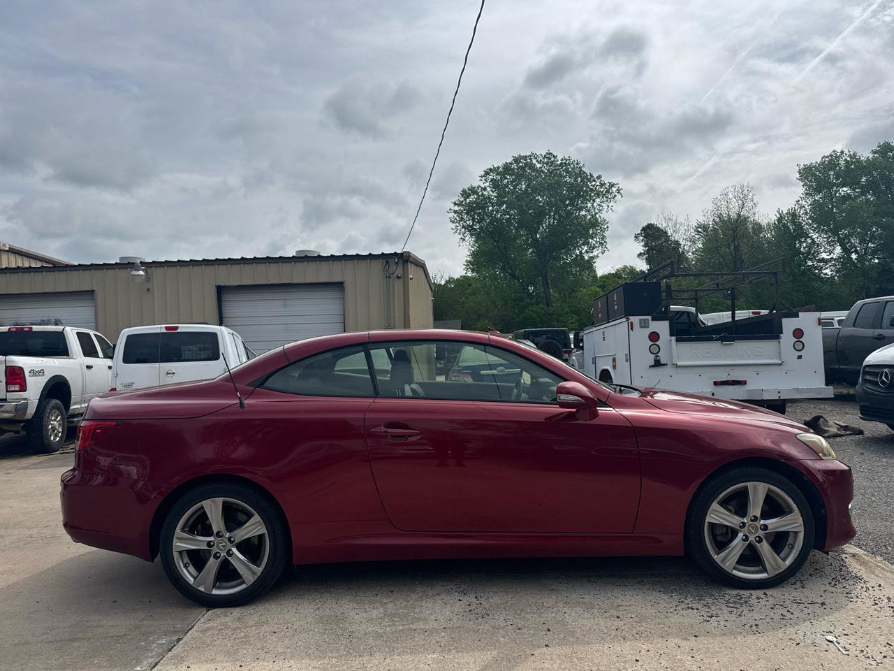 Used 2013 Lexus IS 250C w/ Luxury Pkg RWD image 24
