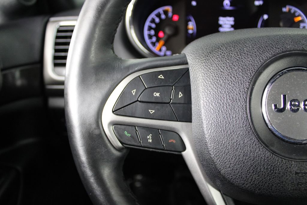 Used 2018 Jeep Grand Cherokee Altitude image 24