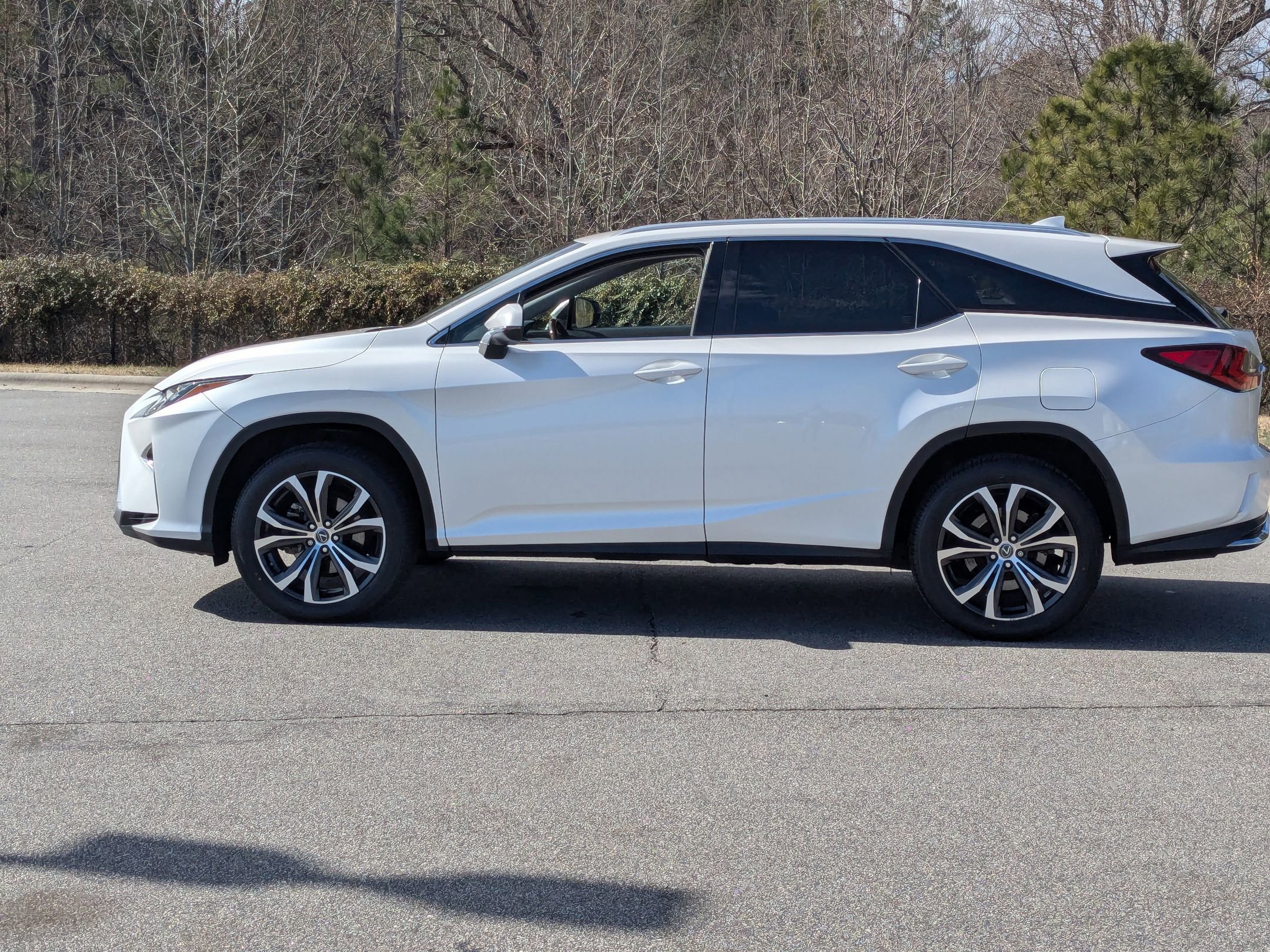 Used 2018 Lexus RX 350L FWD w/ Premium Package image 9