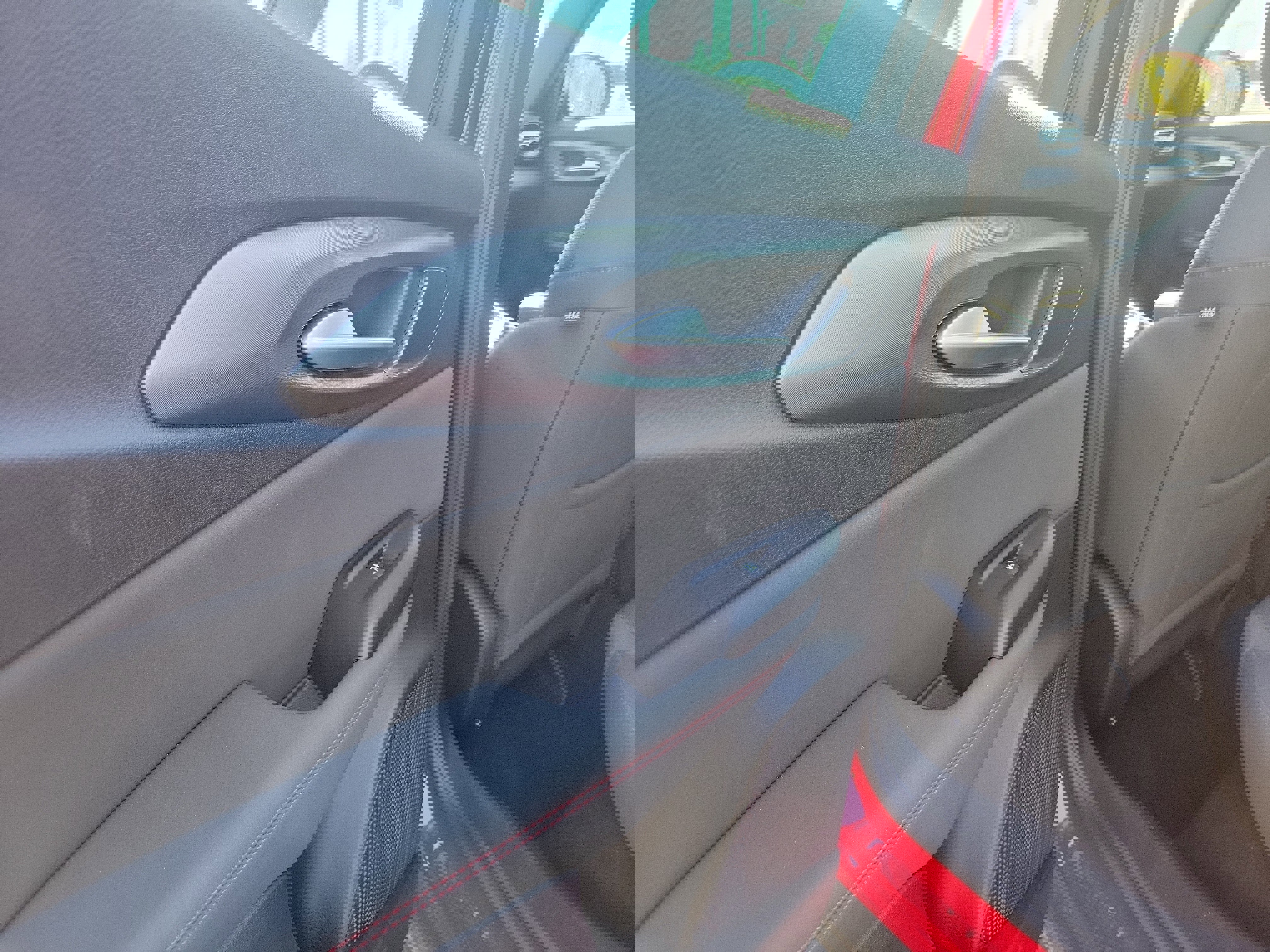 Used 2024 Dodge Hornet R/T image 13