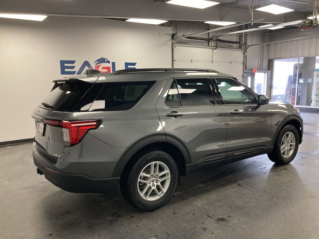 New 2026 Ford Explorer Active image 11
