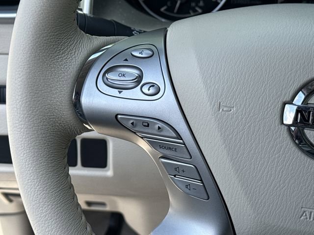 Used 2015 Nissan Murano SL w/ Cargo Package FWD image 25