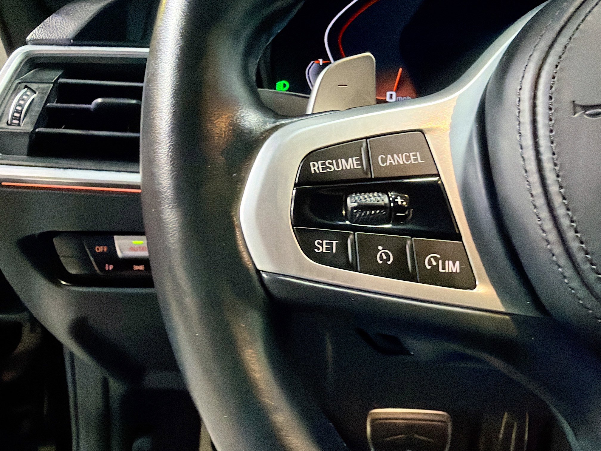 Used 2022 BMW M440i M440i w/ Premium Package image 36